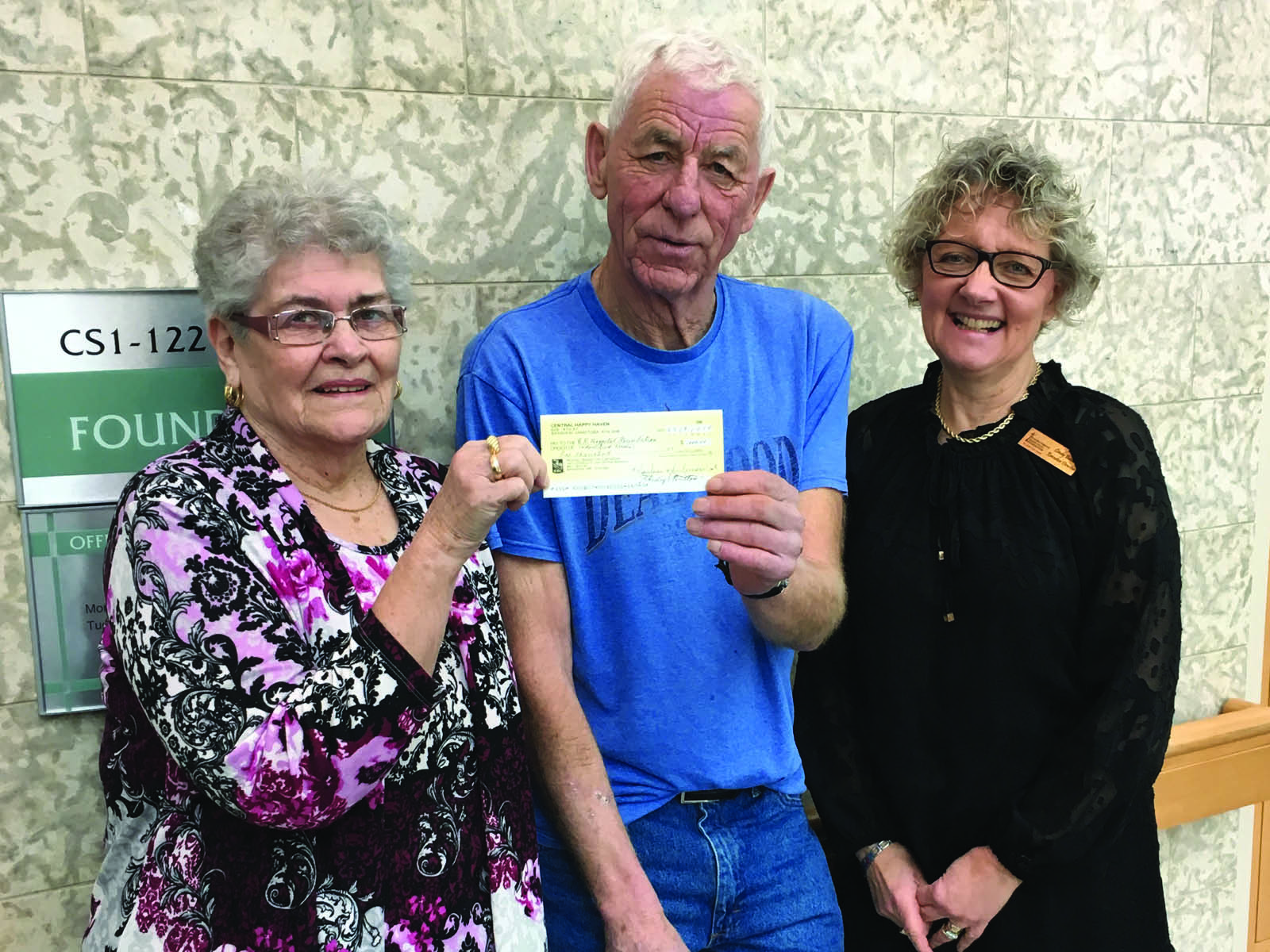 Central Happy Haven cheque presentation