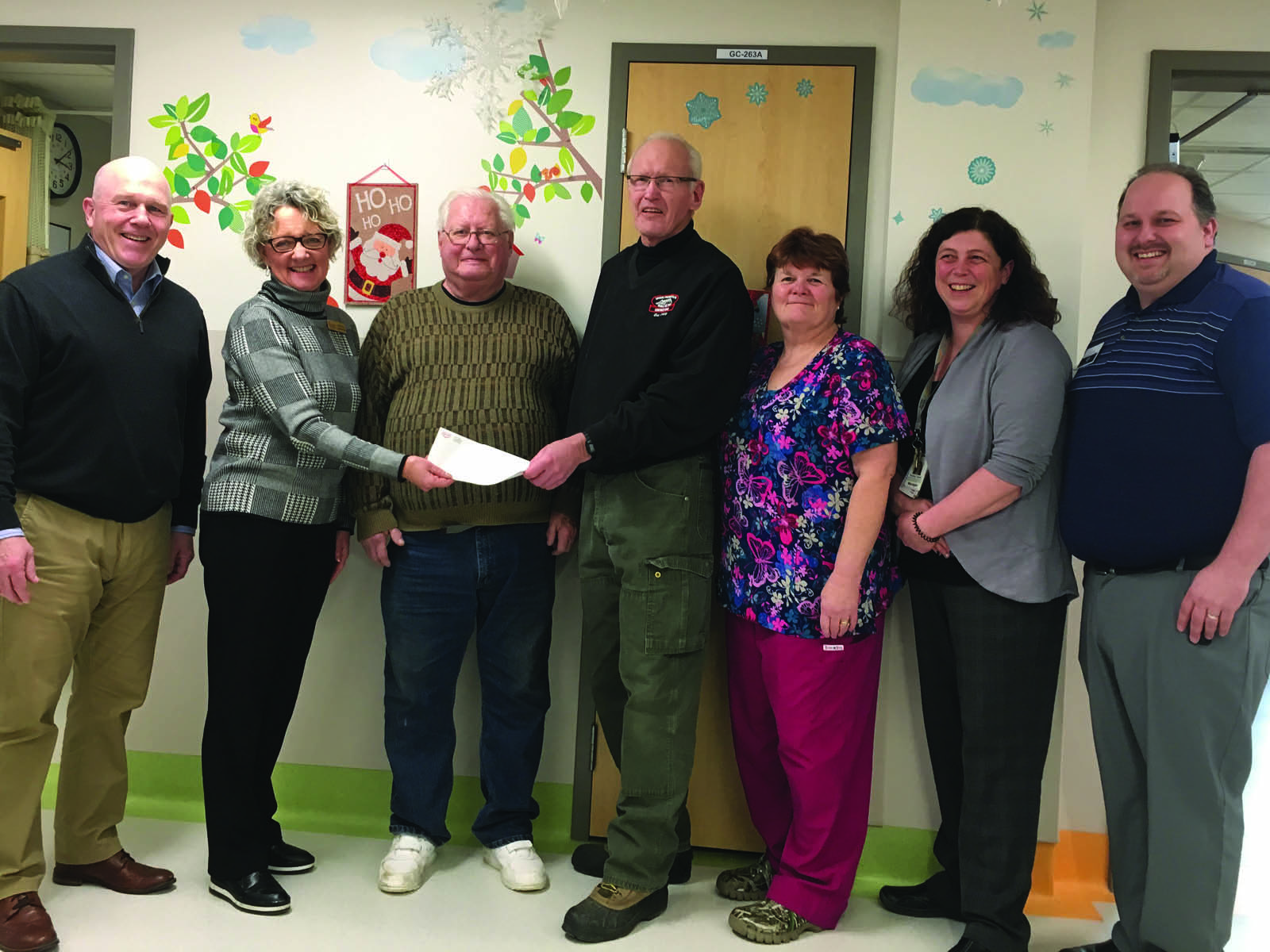 Memory Lane Car Club makes cheque presentation to BRHC Foundation